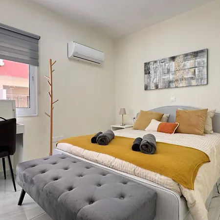 Appartement Luxury 2 Bedroom Center Larnaca