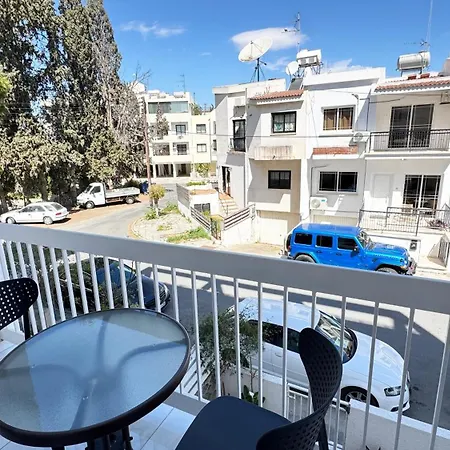 Luxury 2 Bedroom Center Larnaca